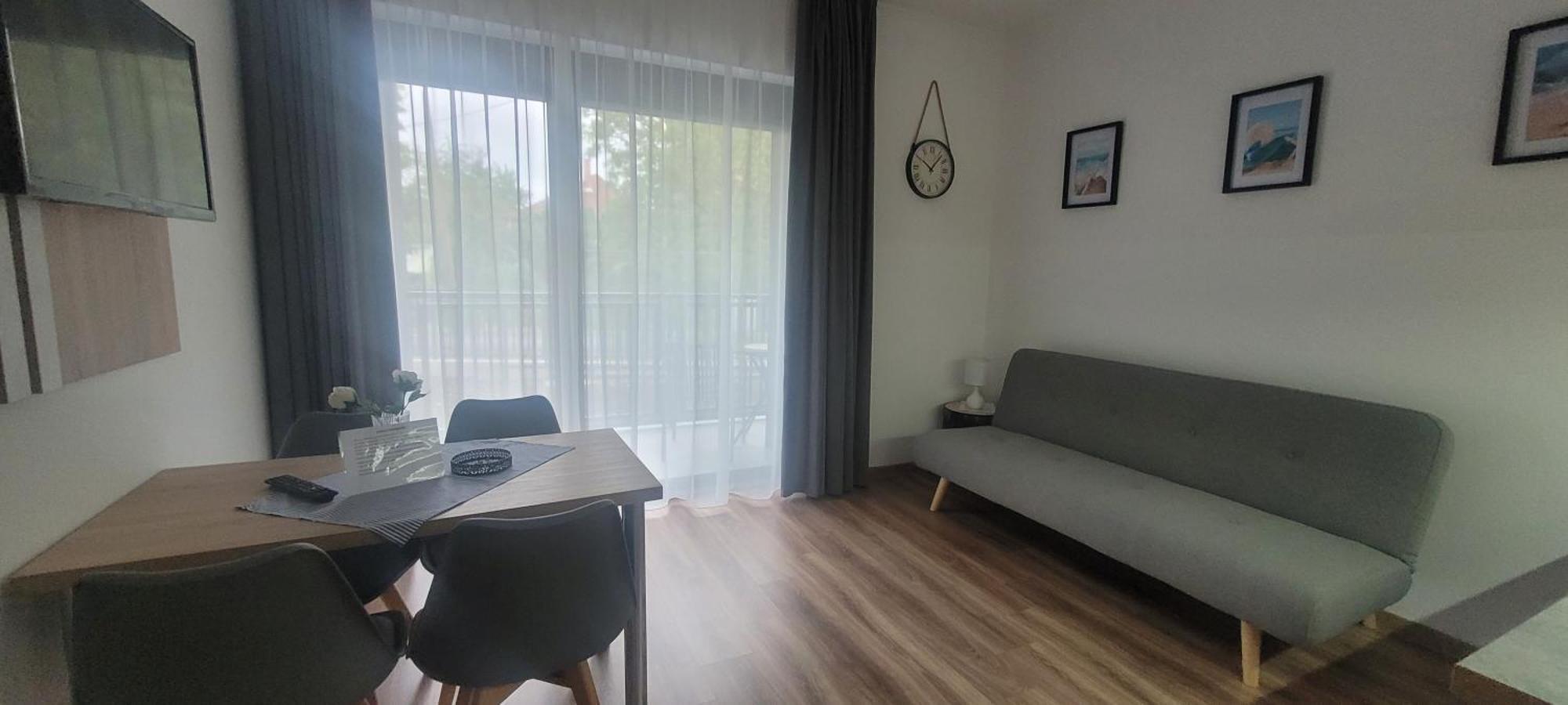Csaladi Kikoeto Apartman Gyula Extérieur photo